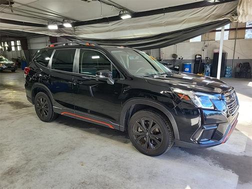 2023 Subaru Forester Sport