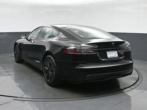 2021 Tesla Model S Long Range