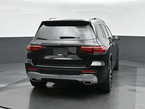 2021 Mercedes-Benz GLB 250 4MATIC