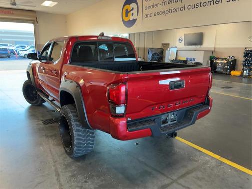 2020 Toyota Tacoma SR