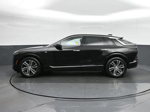 2023 Cadillac LYRIQ Luxury