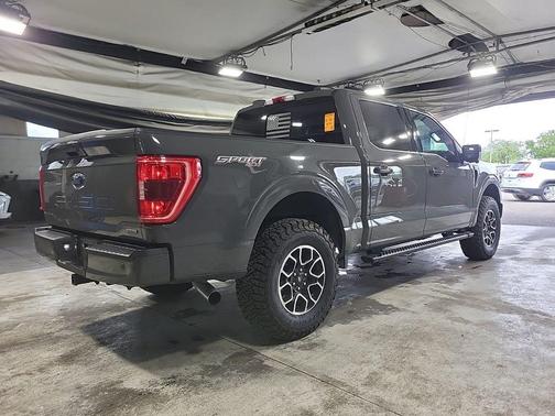 Lead Foot 2021 Ford F-150 XLT