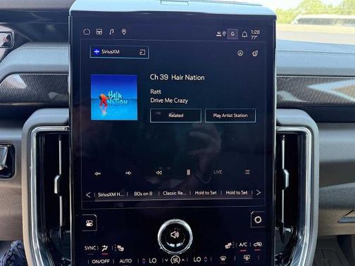 2025 GMC Yukon 2WD Elevation