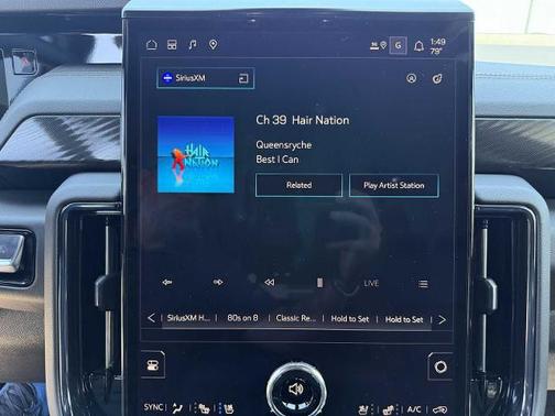 2025 GMC Yukon XL 4WD AT4
