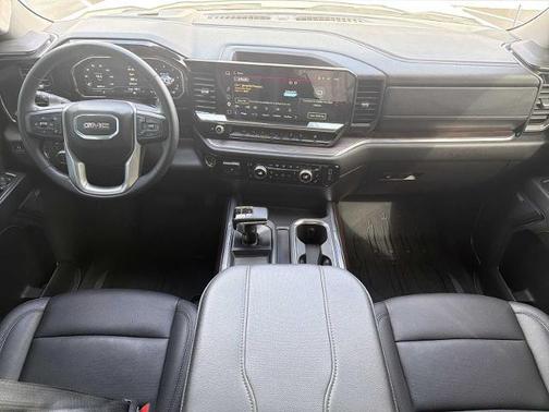 White Frost Tricoat 2024 GMC Sierra 1500 SLT