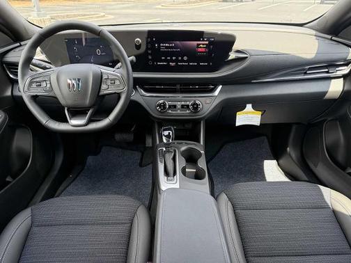 2025 Buick Envista Preferred FWD