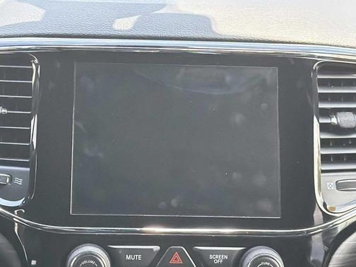 Granite Crystal Metallic Clearcoat 2020 Jeep Grand Cherokee Altitude