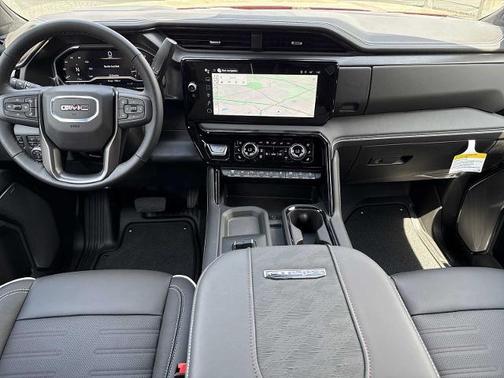 2025 GMC Sierra 2500 AT4