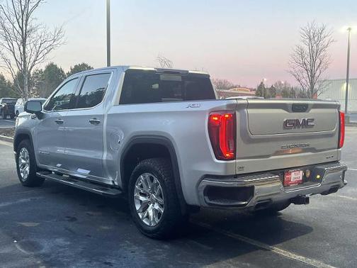 2022 GMC Sierra 1500 SLT