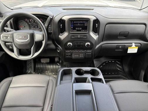 2026 GMC Sierra 2500 Base