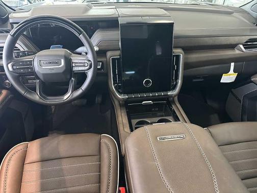 2025 GMC Yukon Denali Ultimate