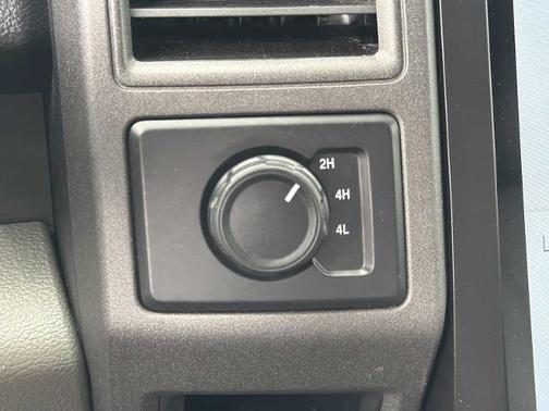 Oxford White 2020 Ford F-250 XL
