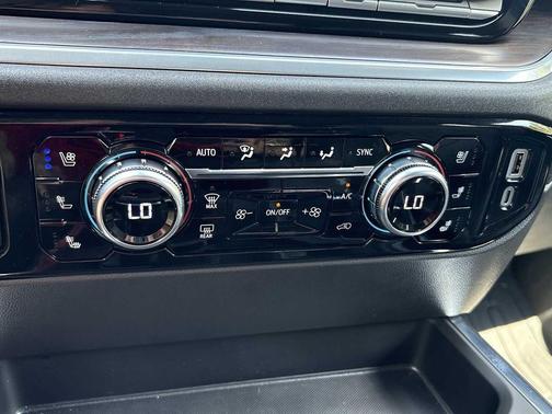 Sterling Metallic 2025 GMC Sierra 1500 SLT