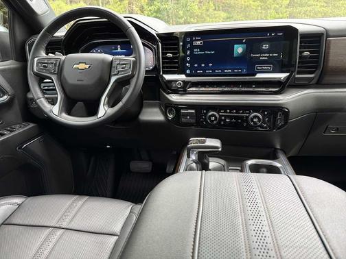 Sterling Gray Metallic 2023 Chevrolet Silverado 1500 High Country