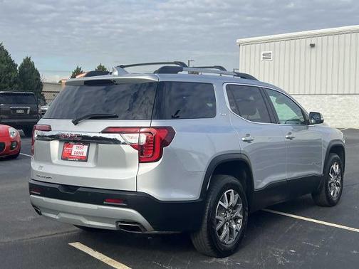 2020 GMC Acadia SLE