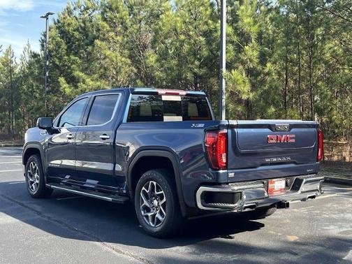 2022 GMC Sierra 1500 SLT