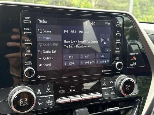 2022 Toyota Highlander L