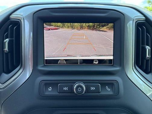 2025 GMC Sierra 2500 Base