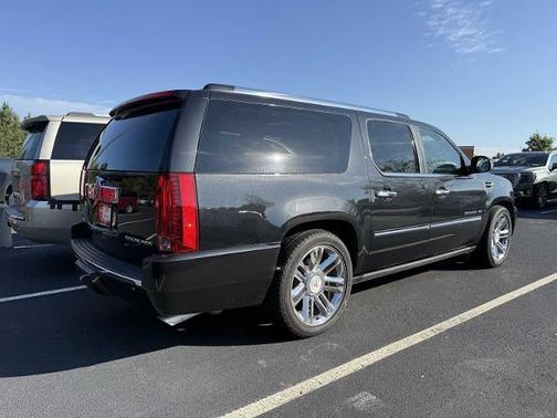 2010 Cadillac Escalade ESV Base