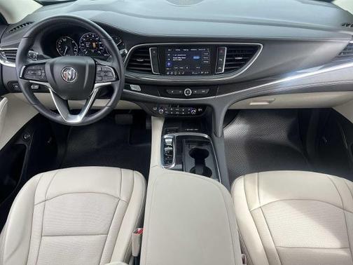 2022 Buick Enclave FWD Premium