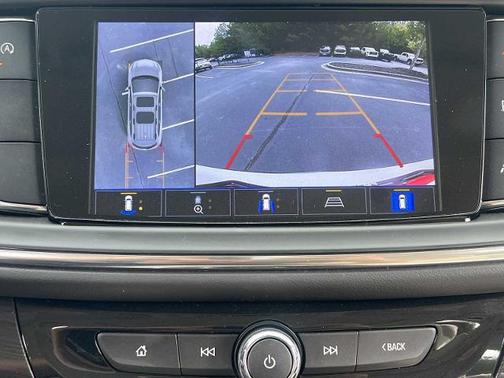 2022 Buick Enclave FWD Premium