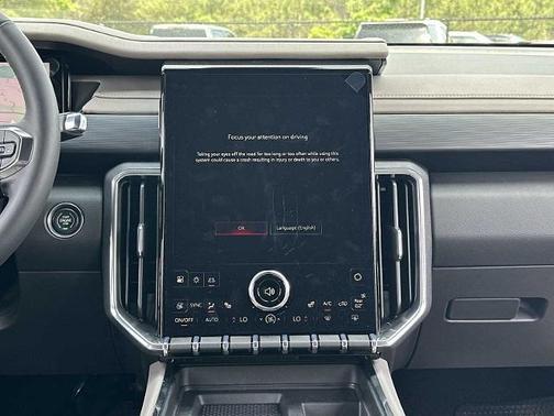 2025 GMC Acadia FWD Elevation