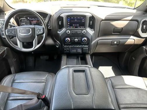 2022 GMC Sierra 2500 Denali