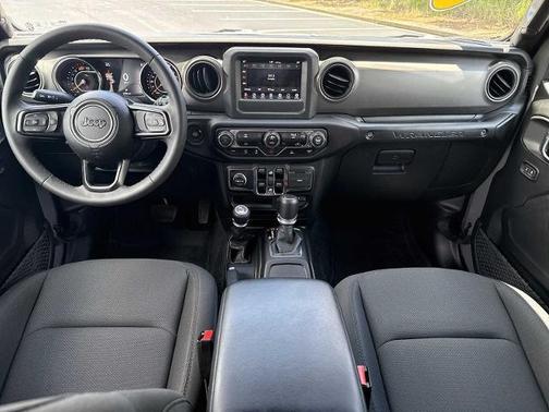2023 Jeep Wrangler 4-Door High Tide 4x4