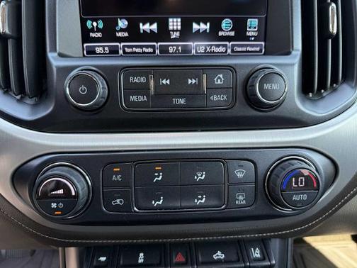 2017 GMC Canyon SLT