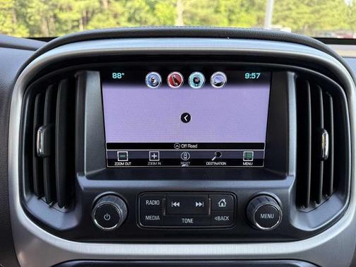2017 GMC Canyon SLT