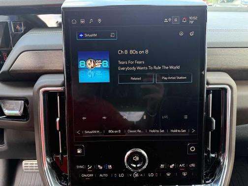 2025 GMC Yukon Denali Ultimate
