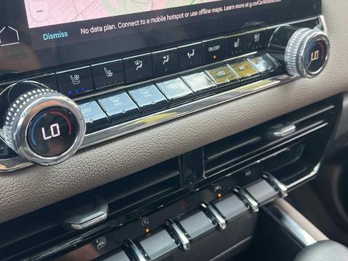 2023 GMC Canyon Denali
