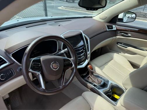 Platinum ICE Tricoat 2016 Cadillac SRX Luxury Collection