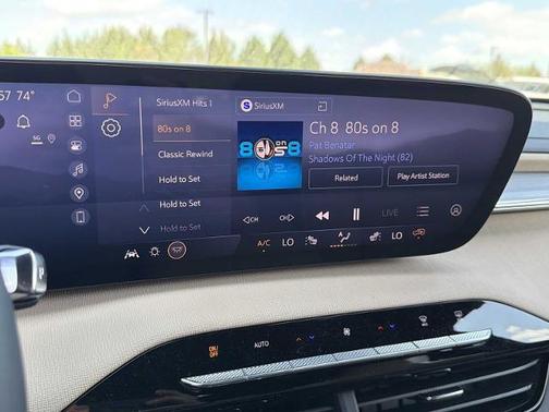 summit white 2026 Buick Enclave Preferred