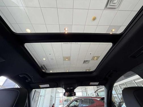 2025 GMC Acadia AWD AT4