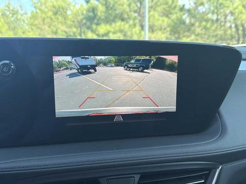 Summit White 2025 Buick Encore GX Preferred