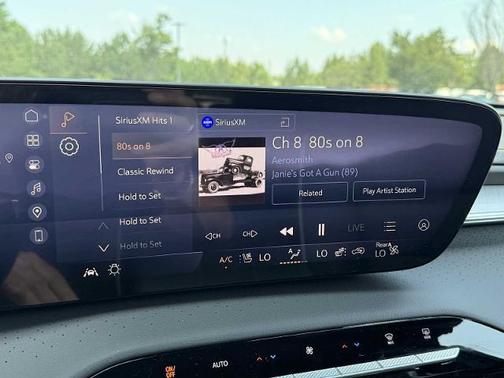 2025 Buick Enclave Avenir FWD