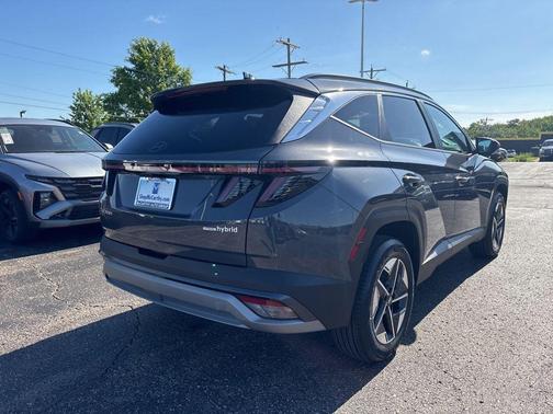 Ecotronic Gray 2026 Hyundai TUCSON Hybrid SEL Convenience
