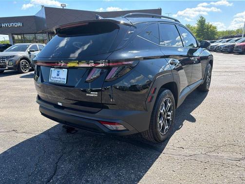 Phantom Black 2026 Hyundai TUCSON XRT