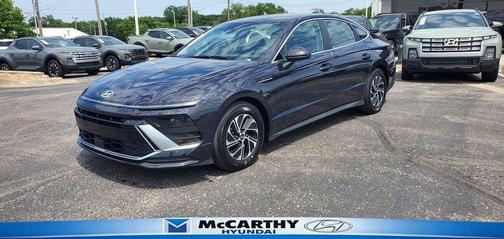 Carbon Blue 2026 Hyundai SONATA Hybrid Base