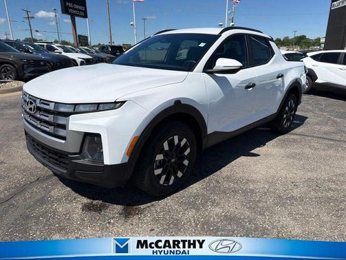 Atlas White 2026 Hyundai SANTA CRUZ SEL