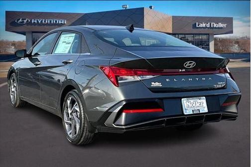 Amazon Gray 2026 Hyundai ELANTRA Limited