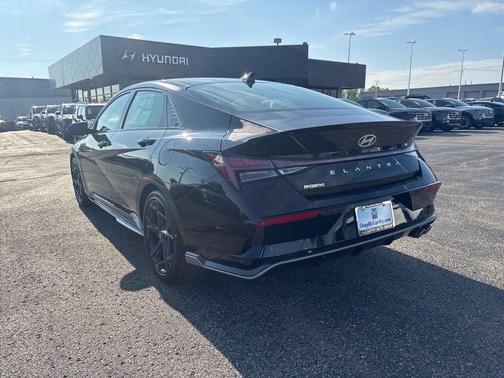 Abyss Black 2026 Hyundai ELANTRA N Line