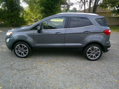 2021 Ford EcoSport Titanium