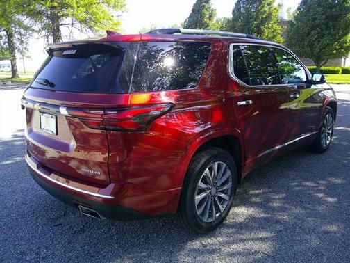 2023 Chevrolet Traverse Premier