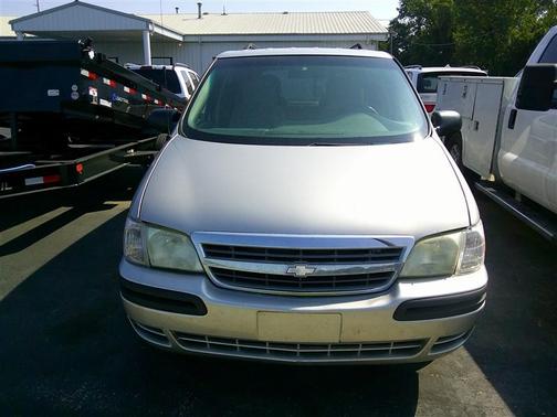 2004 Chevrolet Venture LS