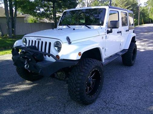 2012 Jeep Wrangler Unlimited Sahara
