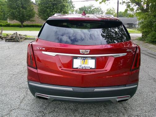 2021 Cadillac XT5 Premium Luxury