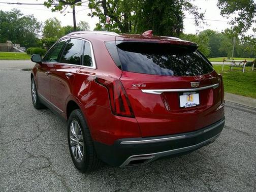 2021 Cadillac XT5 Premium Luxury