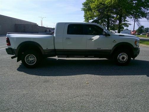 Bright White Clearcoat 2020 RAM 3500 Longhorn